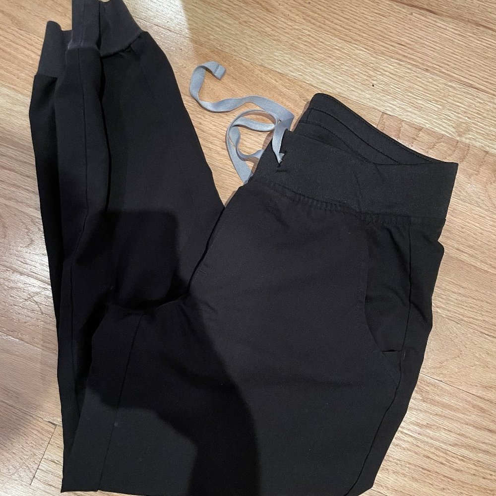 FIGS Scrubs Zamora Jogger Scrub Pants Black XSP